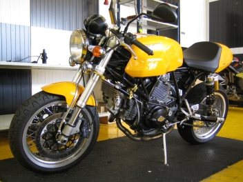 Kit montage pour amortisseur de direction Hyperpro DUCATI Sport 1000 2006 2009