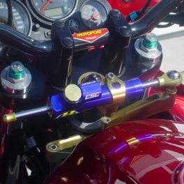 Kit fixation pour amortisseur de direction