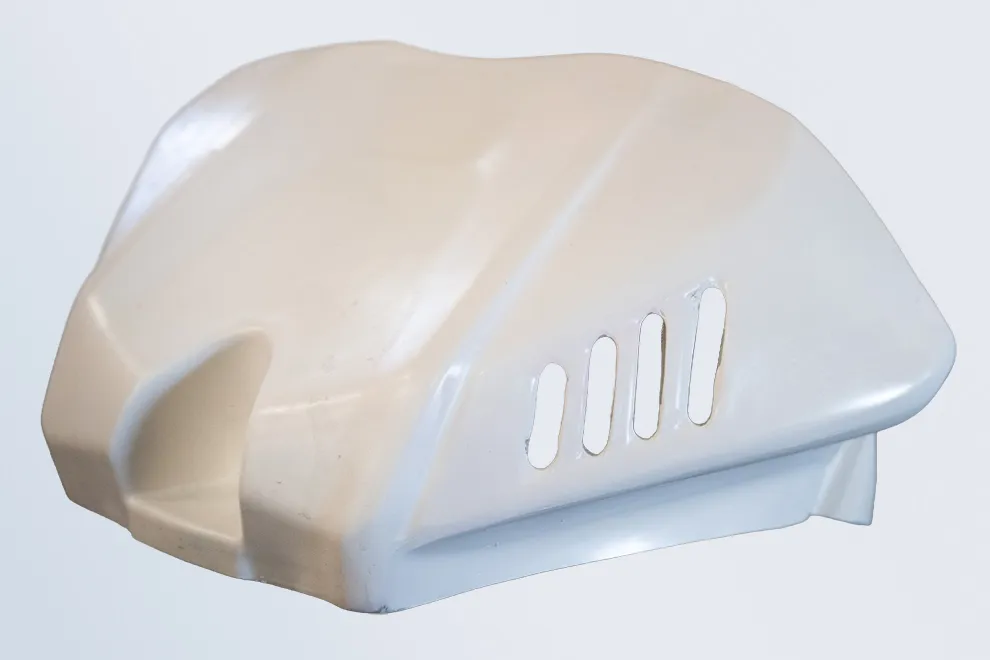 Couvre Réservoir avant