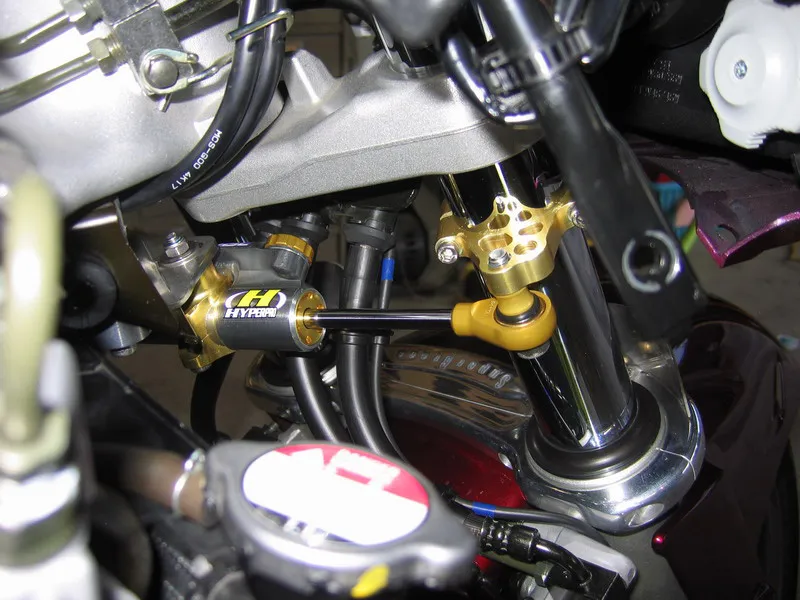 Kit montage pour amortisseur de direction Hyperpro HONDA ST1300 PAN EUROPEAN 2003 2005