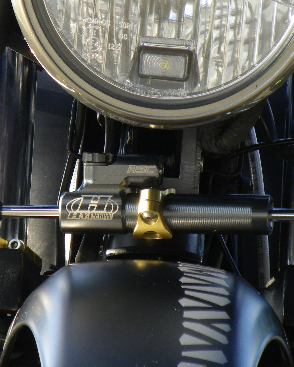 Kit fixation pour amortisseur de direction