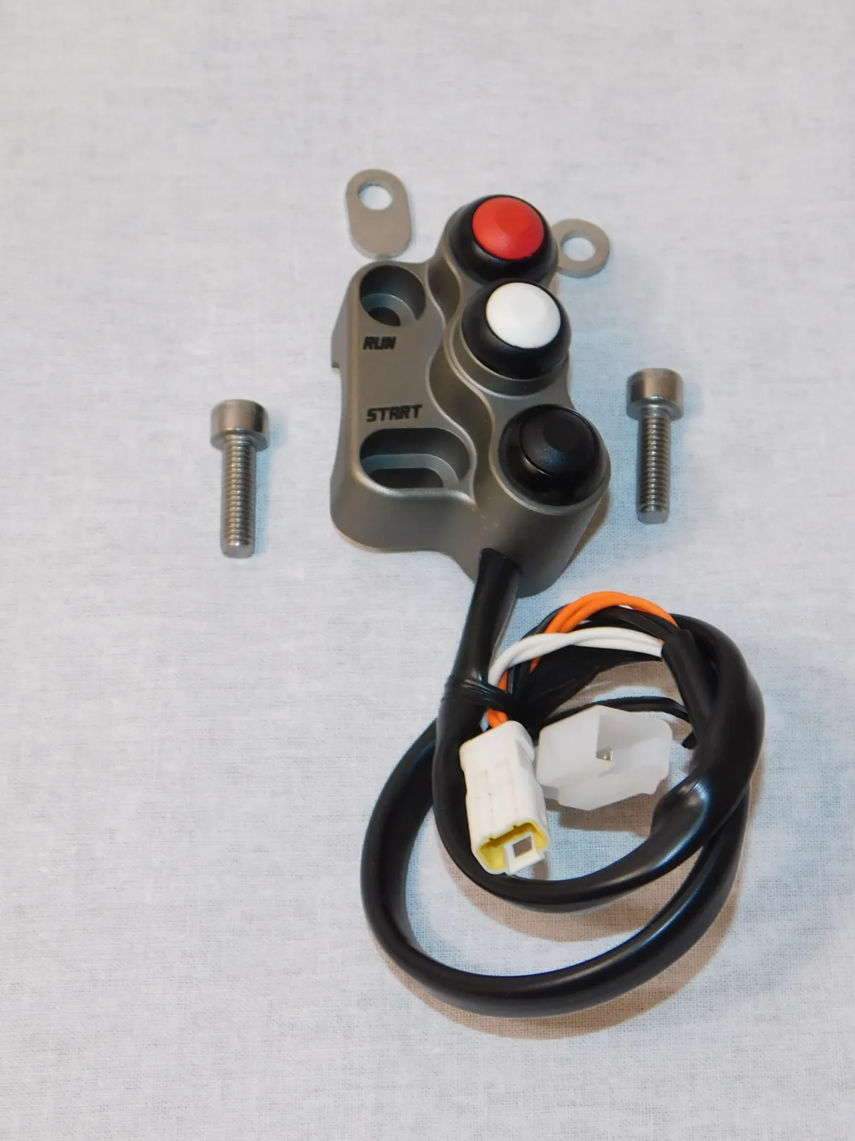 COMMODO CAVALIER SBK DROIT